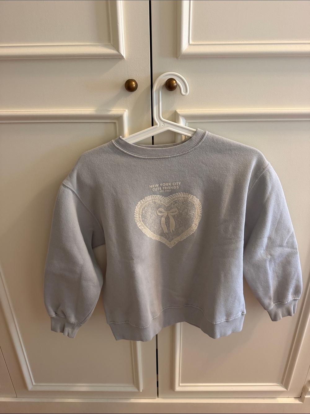 Zara Light Gray Crewneck Sweater with Heart Graphic